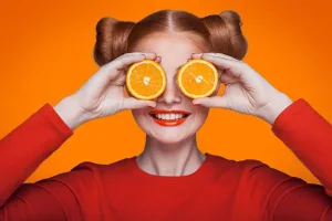 لهذه الأسباب تبدو البشرة باهتة.. والفيتامين C يعزز إشراقها