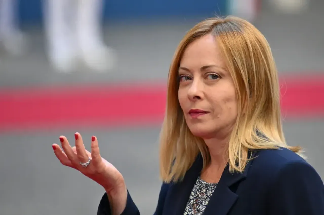 ماذا يعني قرار إيطاليا تعليق تعاونها العسكري مع إسرائيل؟