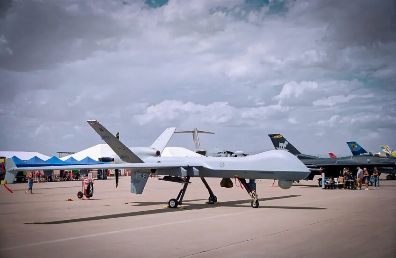 البنتاغون يطلب زيادة تمويل تصميم وصناعة المسيرات 242 ضعفا