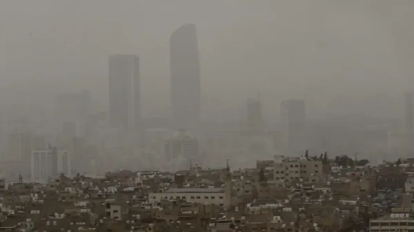 منخفض خماسيني عميق يقترب من الشرق المتوسط ويُحدث تغيّرات على أجواء فلسطين ودول عربية