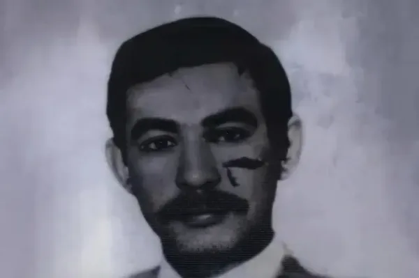 السلطة الفلسطينية تسلم هشام حرب إلى فرنسا.. ماذا نعرف عنه؟