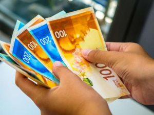 المالية تحدد موعد صرف الراتب بهذا الاسبوع