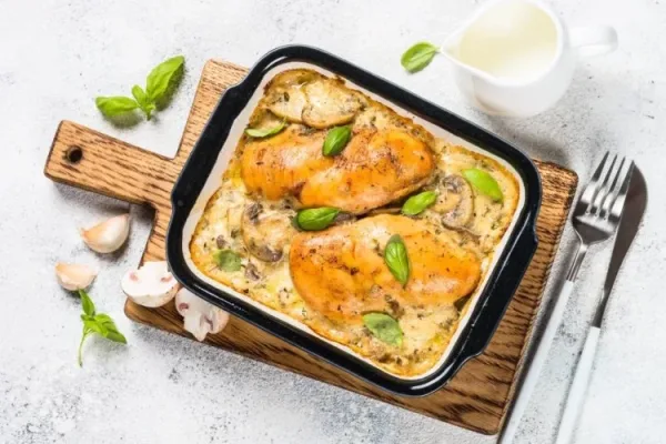طريقة تحضير دجاج بالكريمة والفطر
