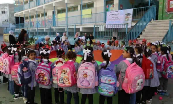 بسبب الأزمة المالية: “الأونروا” تقلّص دوام مدارسها في الضفة الغربية إلى أربعة أيام أسبوعيًا