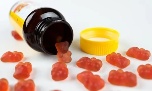 دراسة تحذر من خطورة المكملات الغذائية للأطفال