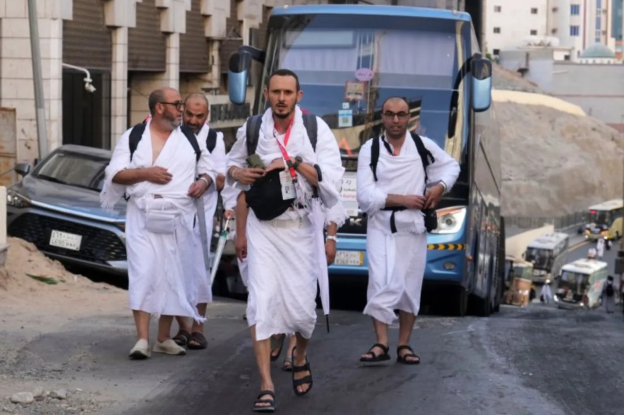 8 أطعمة ومشروبات تمنحك الطاقة وتحميك من التعب أثناء الحج