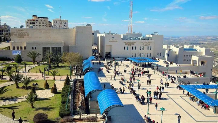 التعليم العالي وجامعة النجاح تُطلقان مبادرة نحو بيئة جامعية رقمية آمنة ومسؤولة