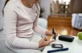 علامة جلدية خفية قد تكون إنذارا مبكرا للأطفال من خطر السكري