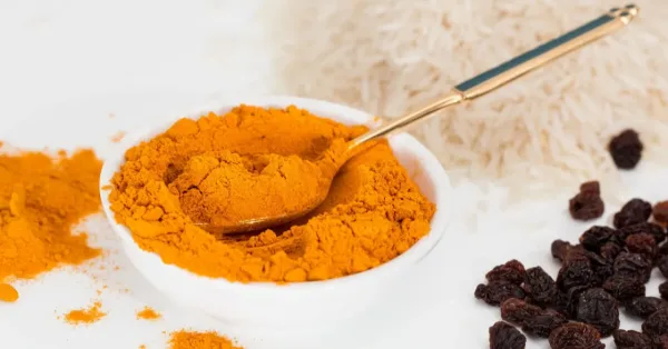 هل يساعد الكركم في إيقاف النزيف؟.. أطباء يوضحون