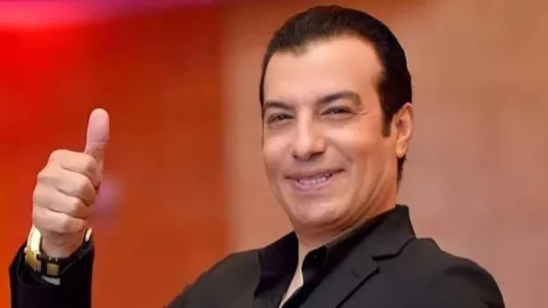الدكتور يغني في عمان ملهمش في الطيب ثالث ايام العيد