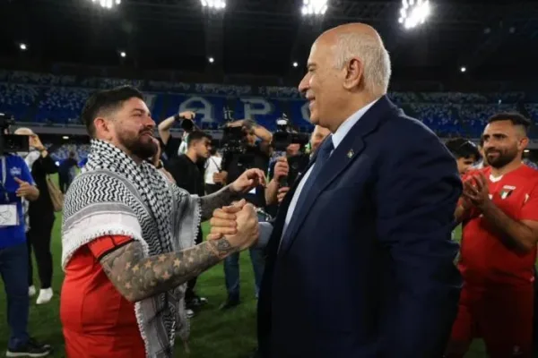 رسالة تضامن من نابولي: مارادونا جونيور يهتف لفلسطين في مباراة ودية