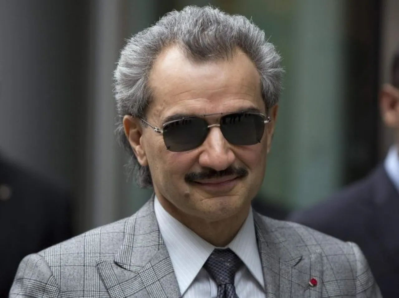 الأمير الوليد بن طلال يربح مليار دولار خلال 24 ساعة