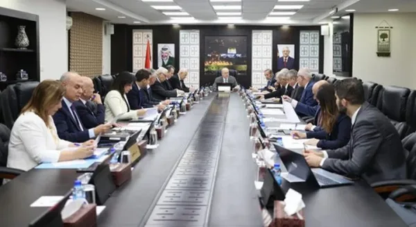 الحكومة تعتمد نظاما جديدا لتنظيم الهدايا البروتوكولية يعزز النزاهة والشفافية
