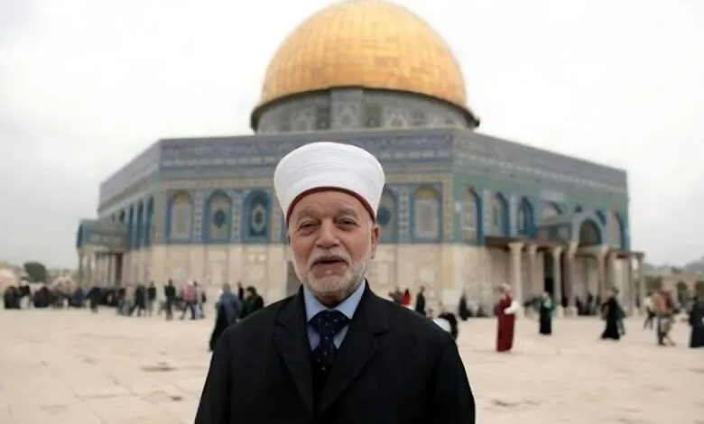 المفتي العام يحذر من تداول نسخة من القرآن الكريم