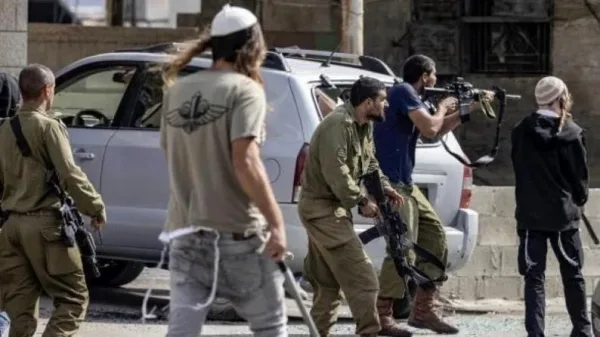 مستوطنون يخربون خط مياه شرق القدس المحتلة