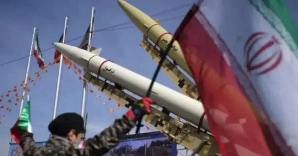 طهران تنفي موافقتها على اتفاق مع واشنطن بعد إعلان ترامب تراجعه عن ضرب إيران