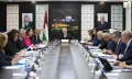 مجلس الوزراء: العمل جارٍ على تأمين دفعة على حساب الراتب للموظفين العموميين خلال الأسبوع المقبل