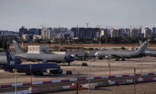 اسرائيل: الجيش الأمريكي يجلي طائراته الحربية من مطار “بن غوريون”