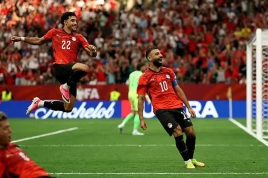 مصر تكتب التاريخ بالفوز على نيوزيلندا