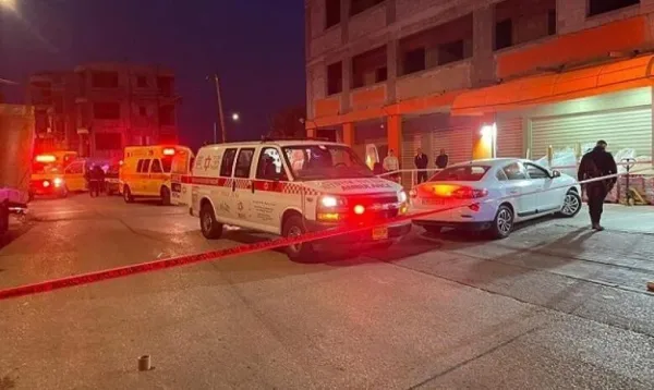 قتيلان خلال ساعات: مقتل شاب وإصابة طفله في انفجار مركبة في مدينة يافا