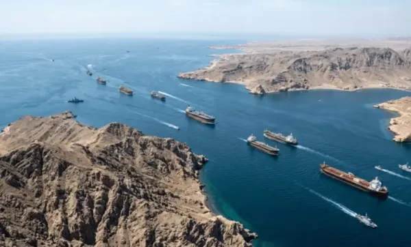 إيران: مضيق هرمز تحت سيادتنا وليس تحت قيادة واشنطن