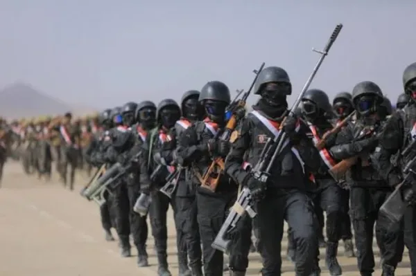 اعتداء سعودي على اليمن.. والقوات اليمنيه ترد بالصواريخ