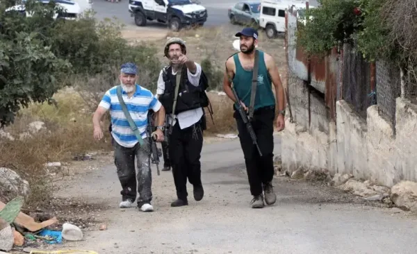 فتوح: جرائم المستعمرين تمثل سياسة رسمية لاقتلاع الشعب الفلسطيني من أرضه