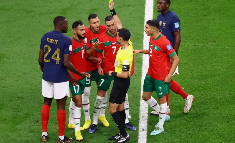 المغرب وفرنسا.. “ثأر التحكيم” المؤجل من 2022
