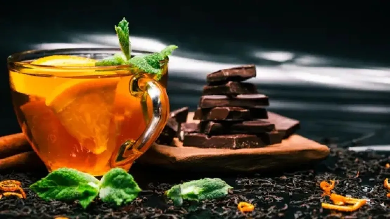 ماذا يحدث لضغط دمك عندما تتناول الشوكولاتة مع الشاي؟