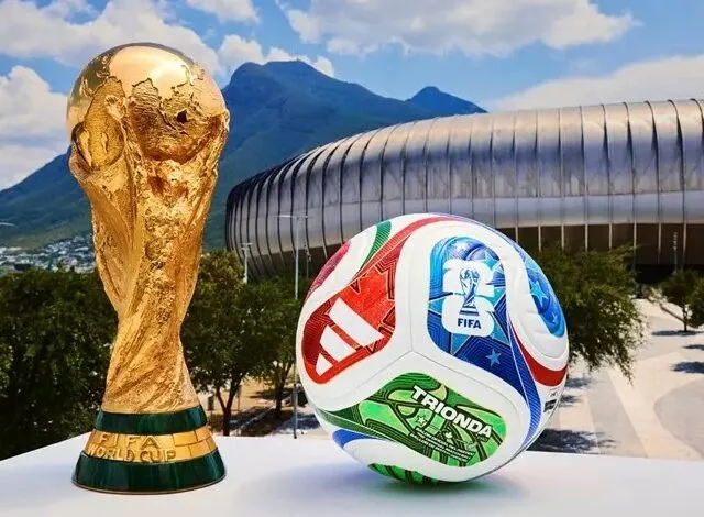 الفيفا يدرس توسيع بطولة كأس العالم لتشمل 64 دولة مشاركة