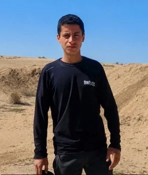 استشهاد شاب برصاص الاحتلال قرب جدار الفصل العنصري شمال القدس