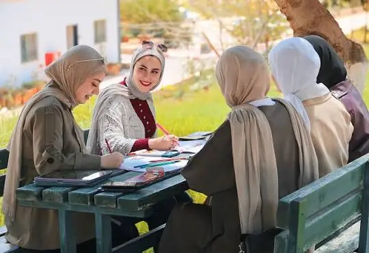 بالأرقام .. تخصصات تدفع لك أكثر في فلسطين وأخرى تدفعك للندم!