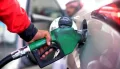 قفزة بالدولار والنفط.. ارتفاع كبير بأسعار الوقود في إسرائيل خلال أيام
