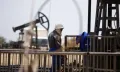 النفط يقفز بأكثر من 1% عقب هجوم أمريكي على جزيرة لارك الإيرانية