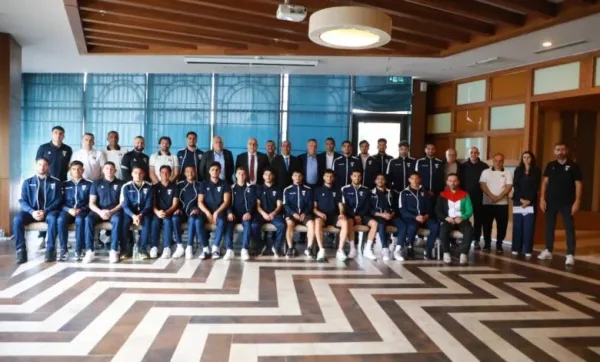 الرجوب للاعبي المنتخب الفلسطيني الرديف في قونيا: أنتم سفراء قضية مقدسة