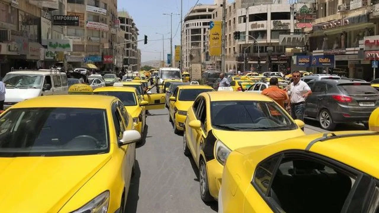 نقابة النقل تحذر: انتهت المهلة.. خطوات تصعيدية خلال أيام