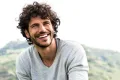 فوائد الابتسامة الصحية والنفسية