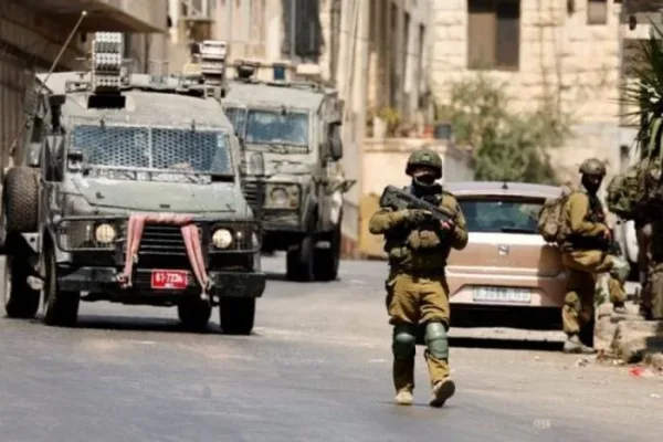 الجيش يعتقل ثلاثة أطفال من دير شرف وقوصين غرب نابلس