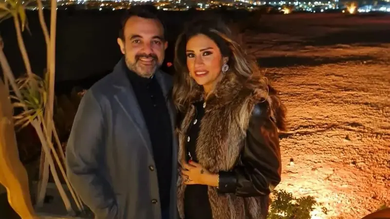 بكاء إعلامية مصرية على الهواء بعد شفائها من السرطان