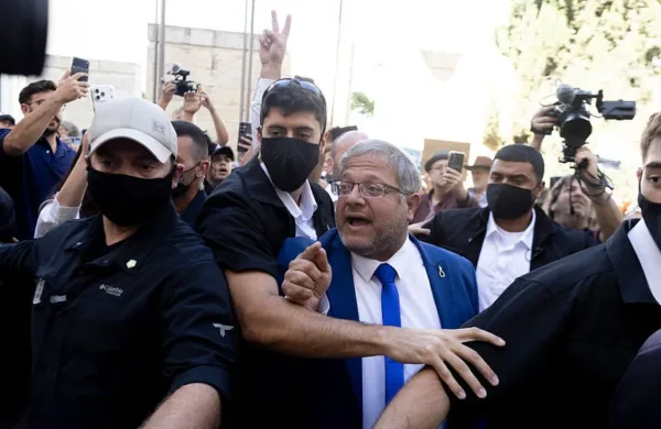 المدعي العام الإسرائيلي يمنع بن غفير من استخدام السجناء في دعايته الانتخابية