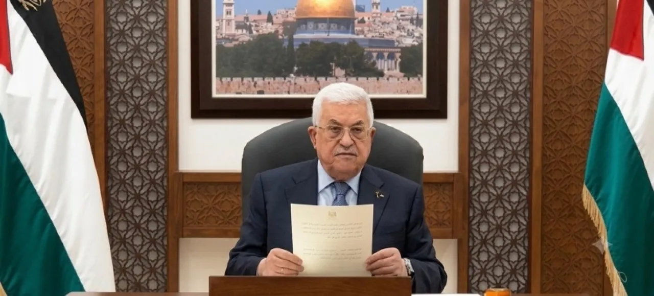 أربع دول غربية تنتقد تأجيل الانتخابات الفلسطينية وتدعو عباس للتراجع عن القرار