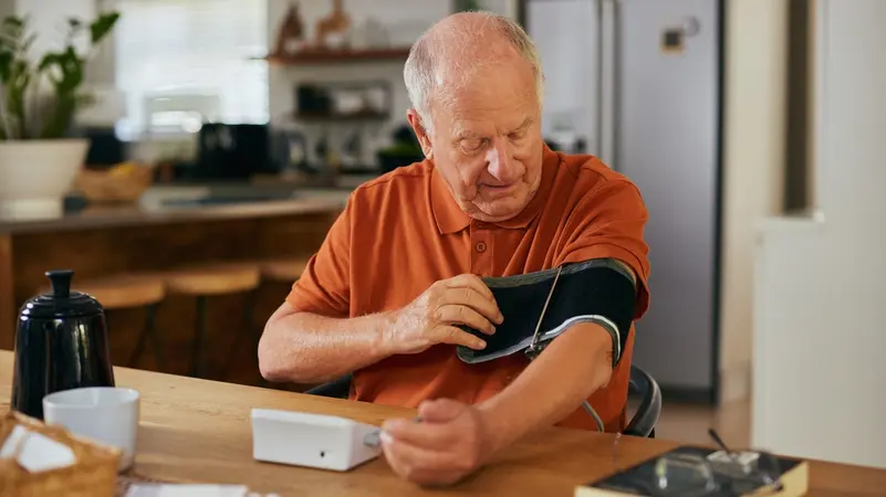 ارتفاع ضغط الدم الخفي.. خطر لا تكشفه زيارة الطبيب