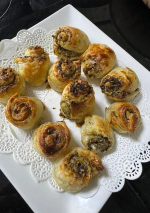لفائف الباف بيستري بالزعتر