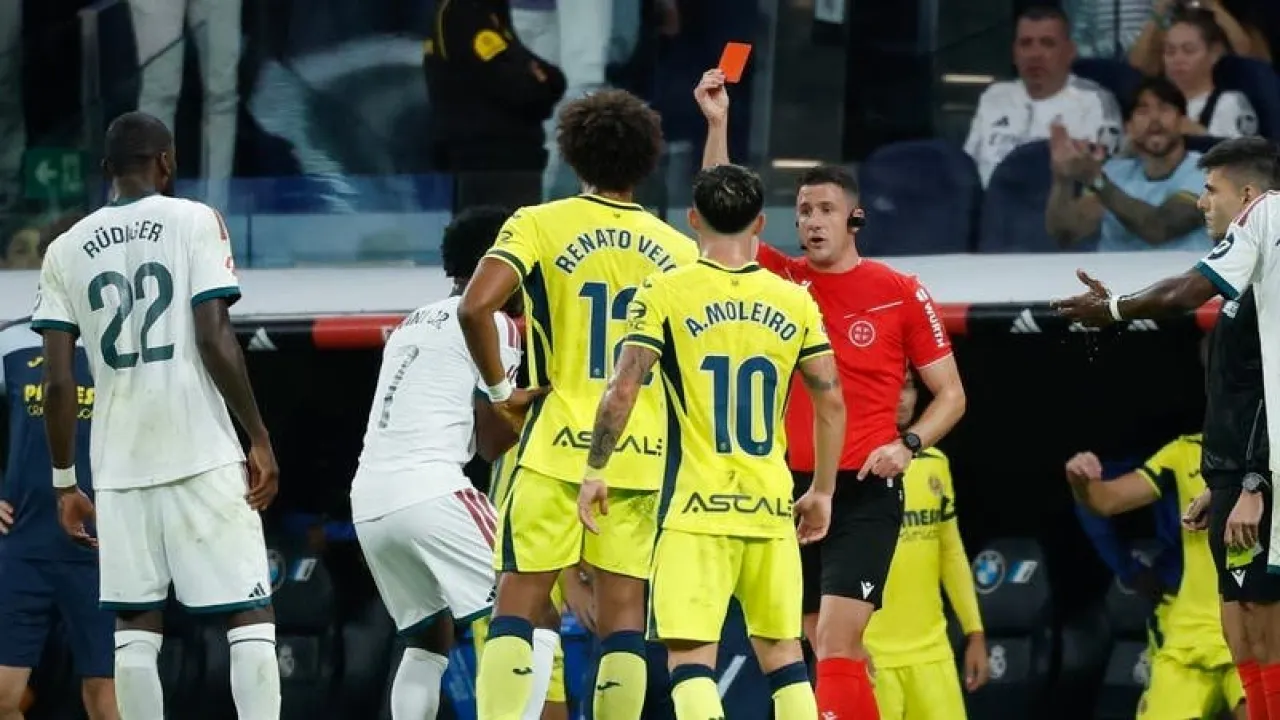 إيقاف فينيسيوس 4 مباريات وغيابه عن الكلاسيكو