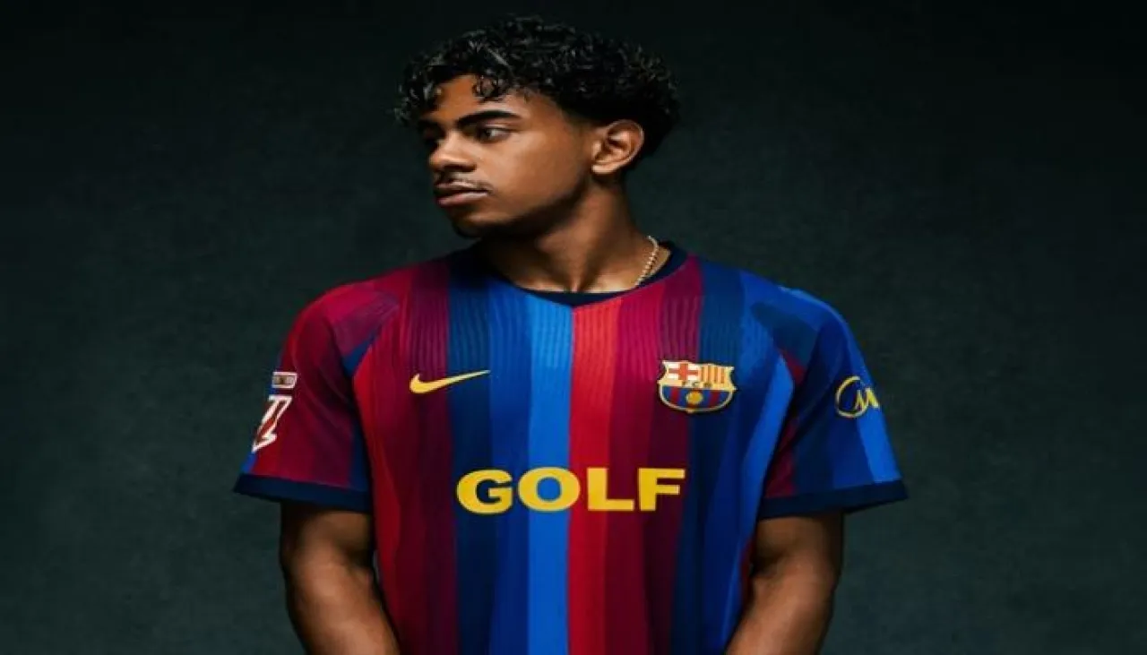 بـ500 يورو.. برشلونة يبيع قميص الكلاسيكو
