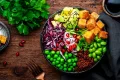 الأكل الصحي أبسط مما نعتقد.. خبير تغذية يكشف السر