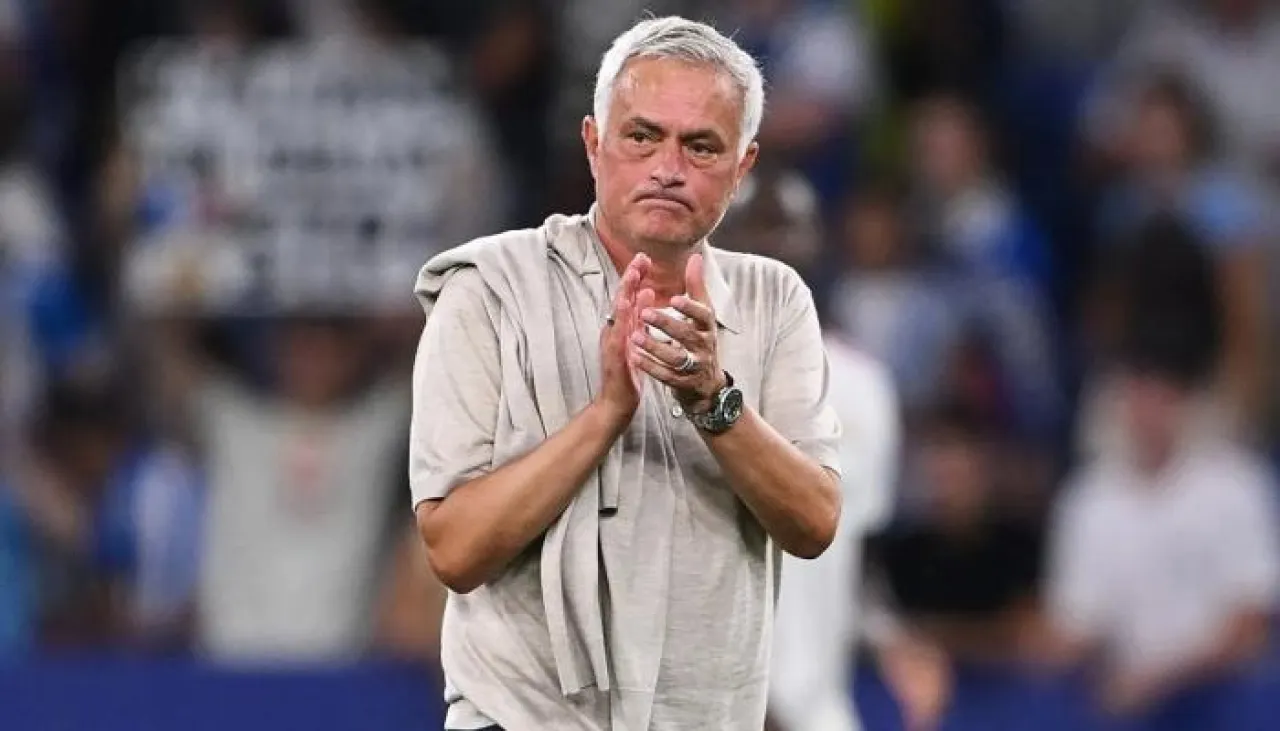 كلاسيكو مورينيو.. من الصدمة إلى السيطرة