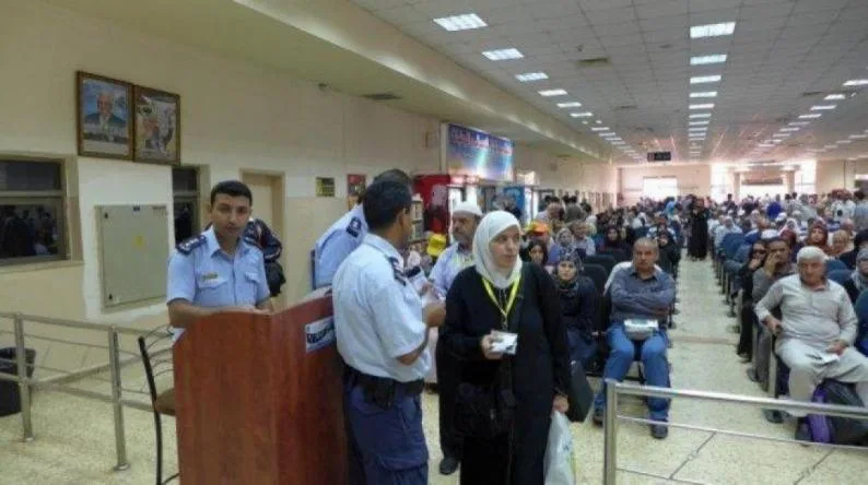 23 ألف مسافر تنقلوا عبر معبر الكرامة الأسبوع الماضي